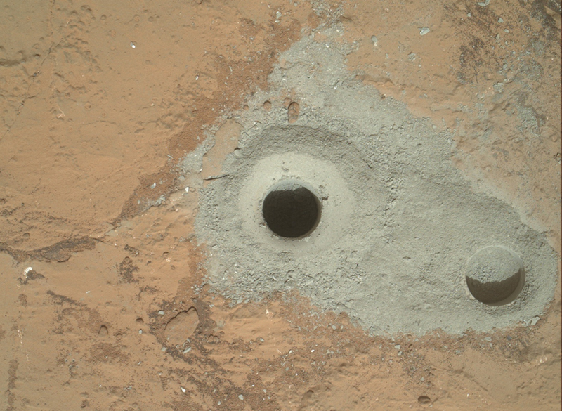Illustration for article titled 8 Places Where the Curiosity Rover Left Drill Holes on Mars